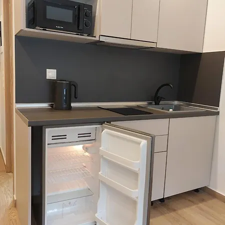 Anibo & Center 3861 Tesalónica