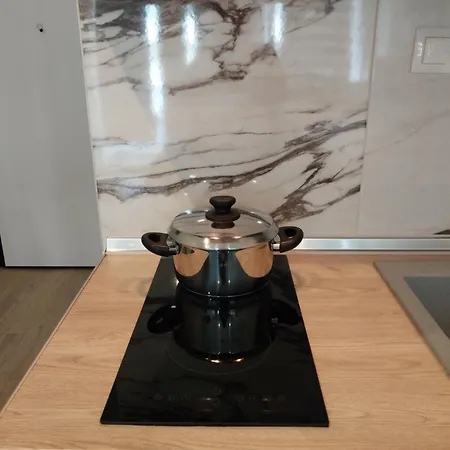 Anibo & Center 3861 Tessalónica